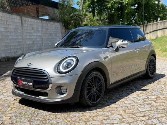 MINI COOPER 1.5 12V TWINPOWER GASOLINA EXCLUSIVE 2P STEPTRONIC MINI COOPER 1.5 12V TWINPOWER GASOLINA EXCLUSIVE 2P STEPTRONIC